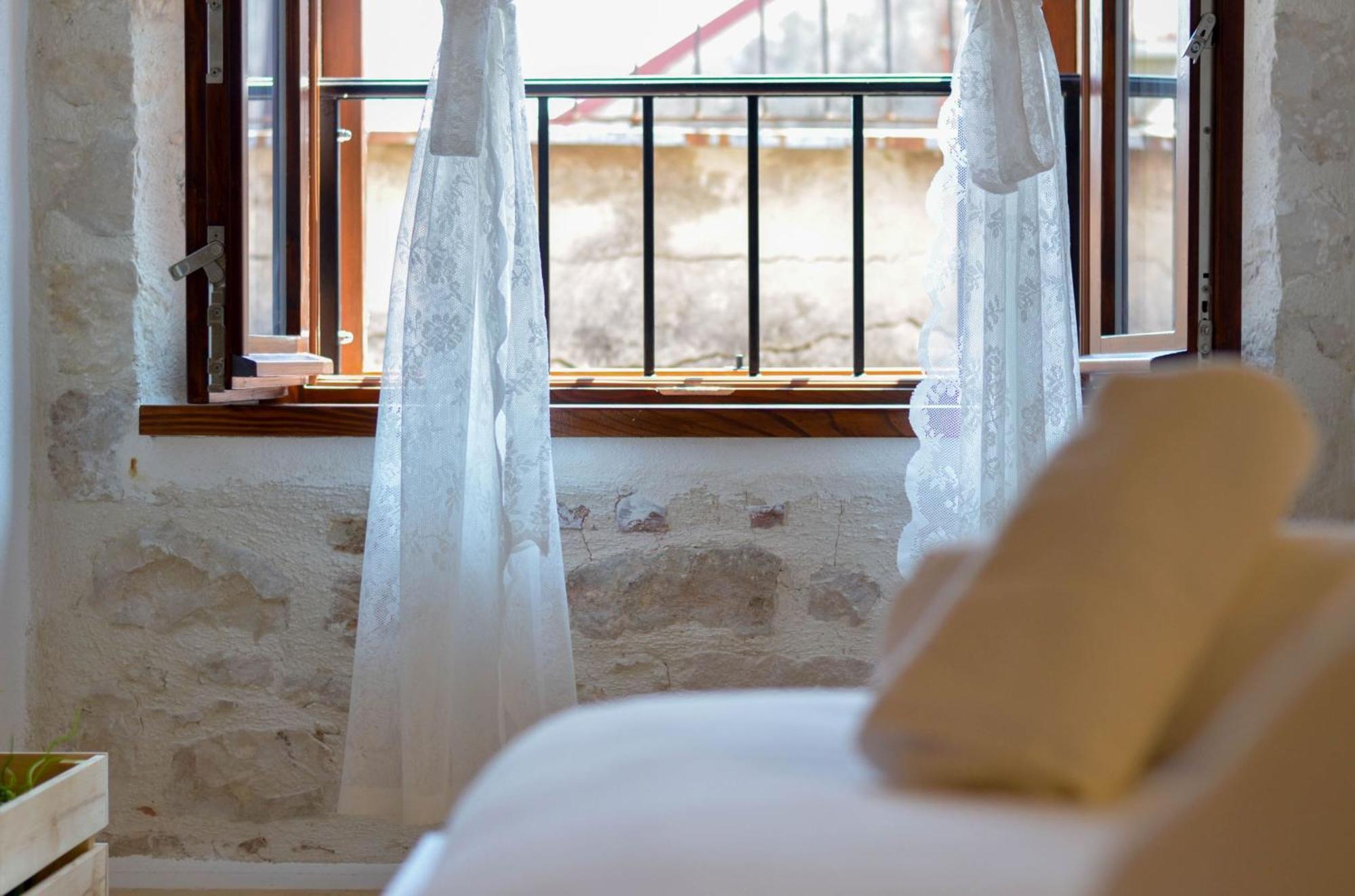 Apartments & Rooms Tiramola - Old Town Trogir Oda fotoğraf