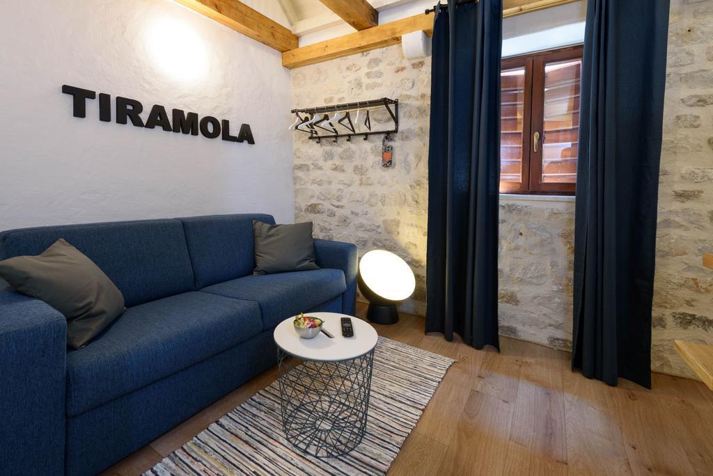 Apartments & Rooms Tiramola - Old Town Trogir Dış mekan fotoğraf
