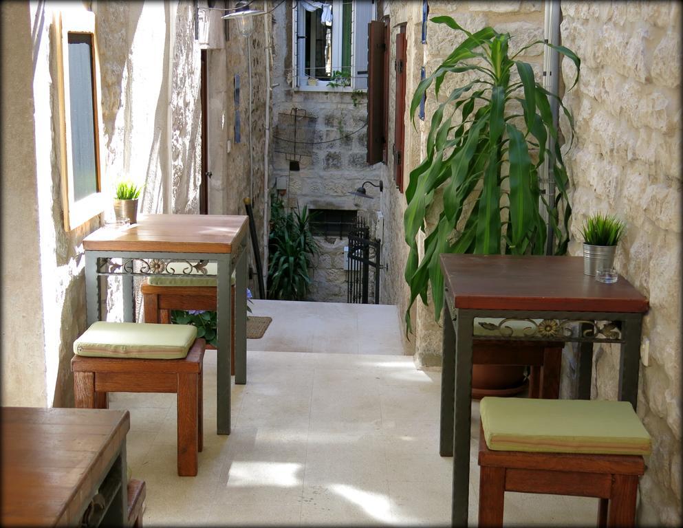 Apartments & Rooms Tiramola - Old Town Trogir Dış mekan fotoğraf